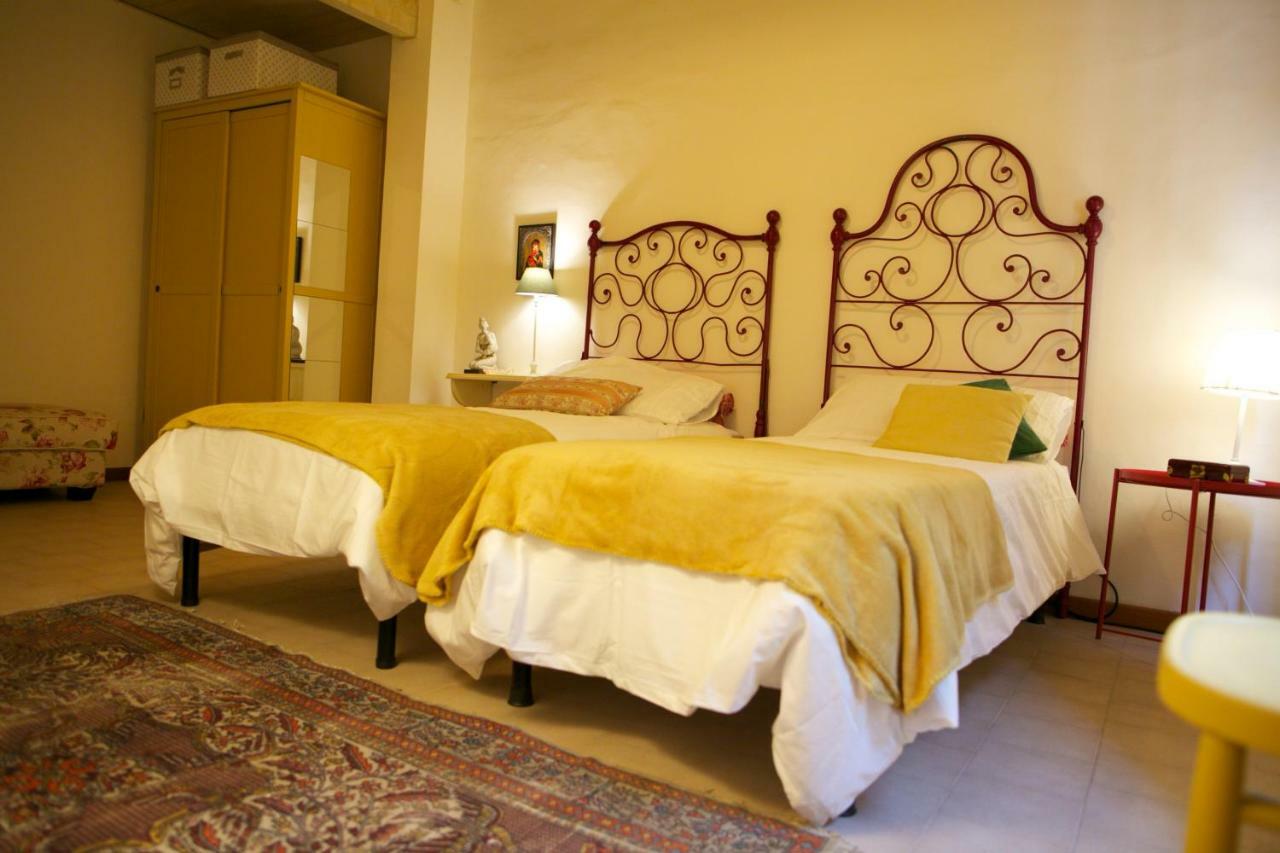 Le Gemme Di Pigna Villa Exterior photo